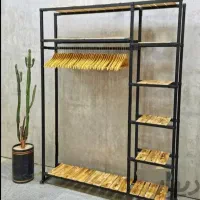 رگال واستند