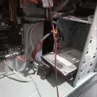 یک عدد PC سالم|رایانه رومیزی|تهران, خاک سفید|دیوار