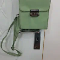 کیف|کیف، کفش، کمربند|دورود, |دیوار