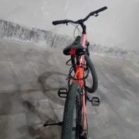 دوچرخه 26|دوچرخه، اسکیت، اسکوتر|پرند, فاز ۵|دیوار