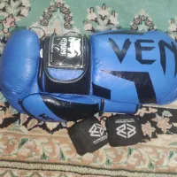 دستکش و باند بوکس