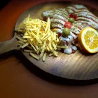 استخدام تعدادی نیروی کار جهت کار در فست فود
