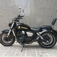 موتور سیکلت بندا شیان