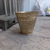 سطل برنجی قدیمی  اینه شمعدان جنس برنجی سنگین