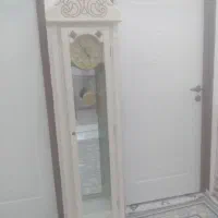 ساعت ایستاده تمیز