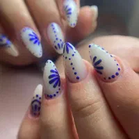 خدمات ناخن|خدمات آرایشگری و زیبایی|چمستان, |دیوار