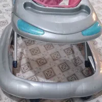 تخت گهواره ای و روروئک بچه|اسباب و اثاث بچه|رودهن, |دیوار