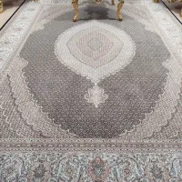 یک عدد فرش 9متری ویک عدد فرش 12متری