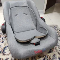 کریر بی بی لند