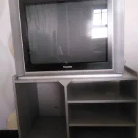 تلویزیون سامسونگ بزرگ کاملاً سالم