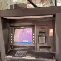 دستگاه خودپرداز Atm مدل ncr