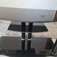 میزناهارخوری ومیزتلوزیون (شیشه ای)|میز تلویزیون|اصفهان, بهارستان (مخابرات)|دیوار