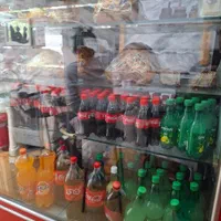 نیازمند فر کار در اغذیه یا کارگر نیمه ماهر