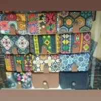 جاکارتی و کیف