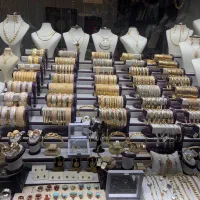 دکور و مانکن طلا فروشی|فروشگاه و مغازه|اراک, |دیوار