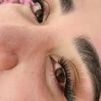 کاشت مژه و آموزش کاشت مژه لیفت ابرو و مژه|خدمات آرایشگری و زیبایی|شیراز, قصرالدشت|دیوار