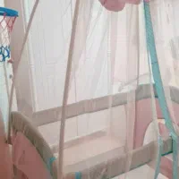 تخت پارک|تخت و صندلی بچه|تهران, مینی‌سیتی (شهرک نفت)|دیوار