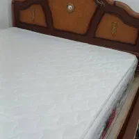 تخت خواب دو نفره