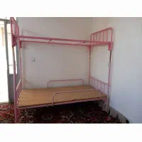 تخت دوطبقه فلزی محکم