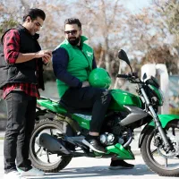 استخدام پیک موتوری اقا