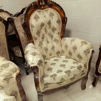 مبلمان سفارشی 7نفره با میزعسلی ومیز غذاخوری ۶نفره