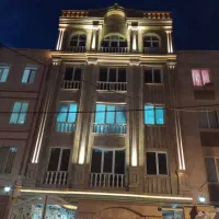 مدیر حسابدار و نگهبان مجتمع مسکونی صفائیه