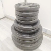 70 کیلو وزنه (صفحه هالتر) در حد صفر