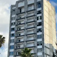 واحد ۱۹۵ متری سه خواب نوساز استخر در روف