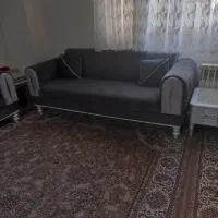 مبل راحتی همراه با جلو مبلی