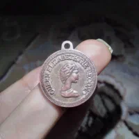 سکه ملکه ی الیزابت قدیمی کلکسیونی|کلکسیون سکه، تمبر، اسکناس|فردیس, شهرک شهید حسینی|دیوار