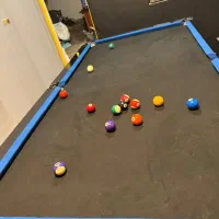 بیلیارد هشت در حد نو