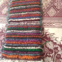 رو صندلی با طرح رنگین کمان