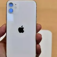 اپل iPhone 11 با حافظهٔ ۶۴ گیگابایت
