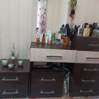 تخت و خوشخواب کمد میز ارایش و دوتا پایتختی|تخت و سرویس خواب|بندر انزلی, جهانگانی|دیوار
