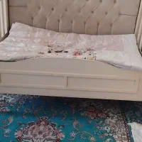 تختخواب کودک با تشک رویال جنس محکم درحد نو|تخت و صندلی بچه|تهران, خاک سفید|دیوار