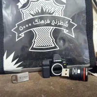 شطرنج و دو عدد فلش ۳۲ گیگ طرح دوربین کنون و ۶۴