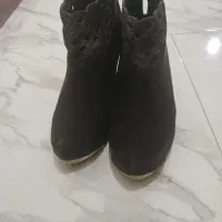 نیم بوت سایز 40|کیف، کفش، کمربند|پرند, فاز ۵|دیوار