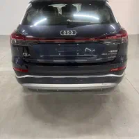 ائودی q4 etron 2025 فول قابل معاوضه