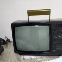 تلویزیون ناسیونال تلفن روسی هندلی قدیمی|کلکسیون اشیاء عتیقه|محلات, |دیوار