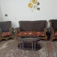 یک دست مبل ۷ نفره به همراه جلو مبلی و عسلی