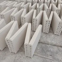 دیوار گچی سوراخ دار