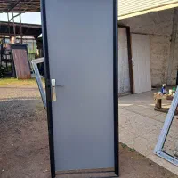 به چندهمکار در کارگاه درب و پنجره نیاز مندیم|استخدام صنعتی، فنی، مهندسی|پیربازار, |دیوار