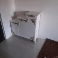 جاکفشی|جاکفشی، کمد، دراور|گلبهار, شهر جدید گلبهار|دیوار