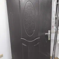 درب و چهارچوب ورودی سالم