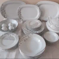 سرویس ۴۰ پارچه چینی باقیمت مناسب