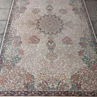 فرش ۴متری کاملا سالم