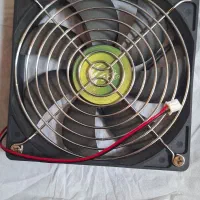 یک فن کاملا سالم .۱۲ ولت|قطعات و لوازم جانبی رایانه|مشهد, بهمن|دیوار