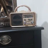 رادیو شارژی و قابلیت فلاش مموری هم داره