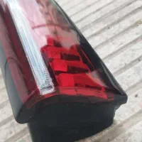 چراغ خطر عقب روی درب صندوق فونیکس FX|قطعات یدکی و لوازم جانبی|تهران, هروی|دیوار