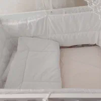 تخت گهواره|تخت و صندلی بچه|شیراز, آزادگان|دیوار